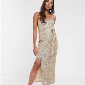 Queen Bee Maternity Gold Sequin Dress